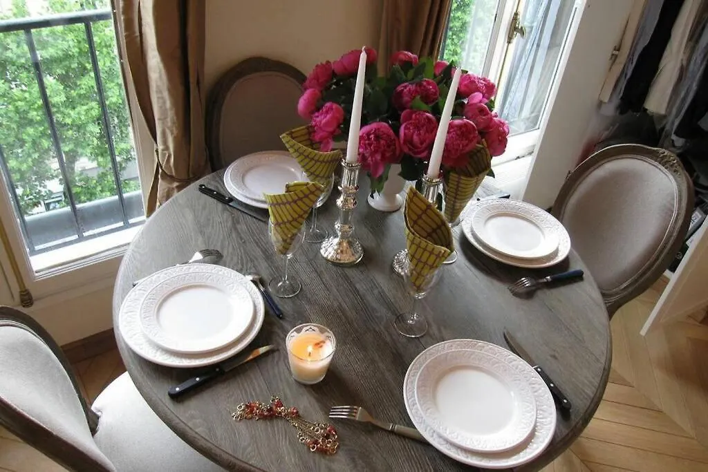 Apartamento 27 Avenue De La Bourdonnais 75007 Chablis París