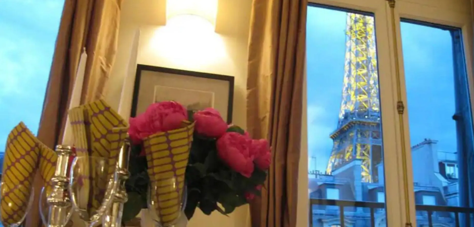 Appartement 27 avenue de la bourdonnais 75007 CHABLIS à Paris France